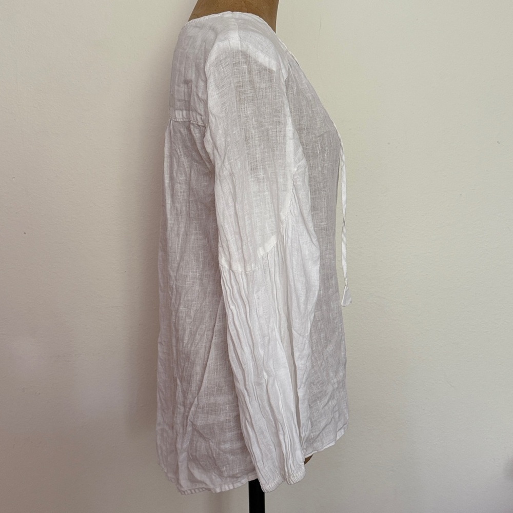 Anthropologie sz S 100% linen white  Maeve Blouse v neck ties pleats great cond - Picture 3 of 9